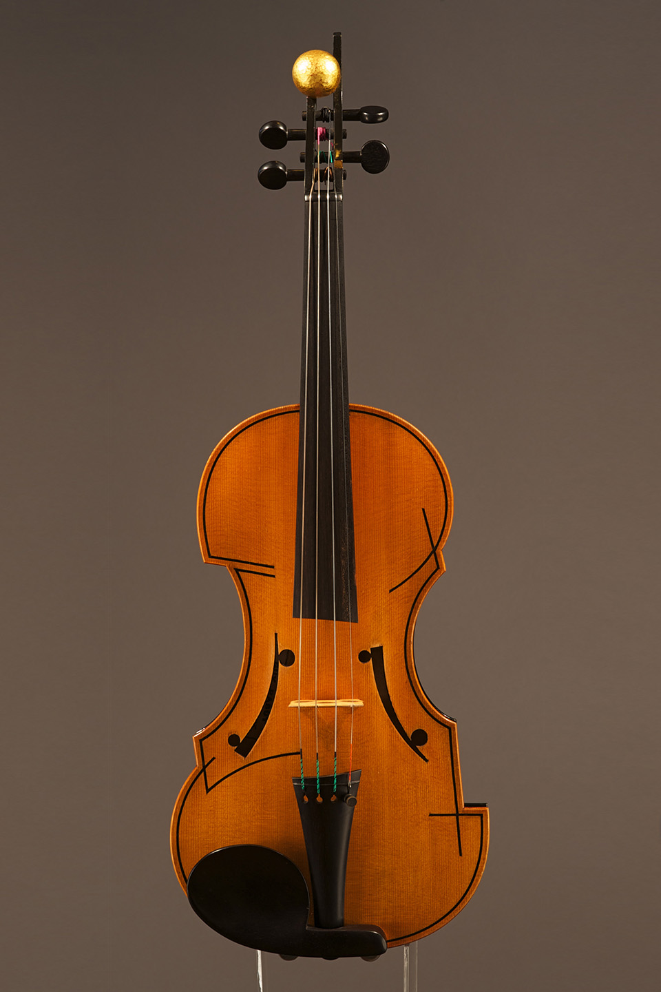 Rabut Violin